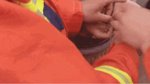 4943c6ecb54cf9e64645a66c25006cab.gif