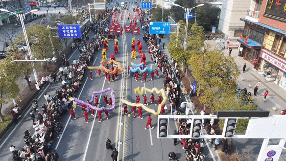 d1e33fdbfd2f0d7776014166201c9c7f.gif