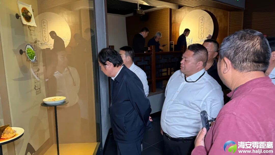 640?wx_fmt=jpeg&from=appmsg#imgIndex=11