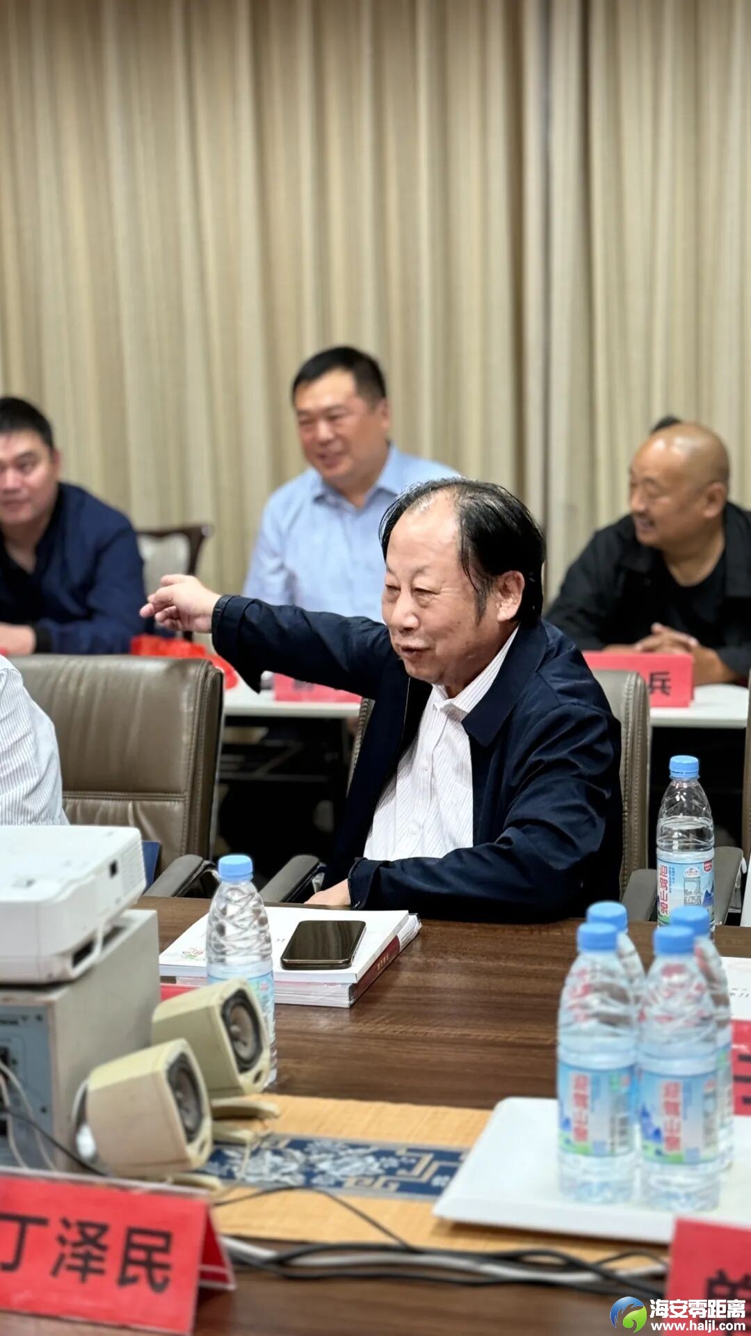 640?wx_fmt=jpeg&from=appmsg#imgIndex=14